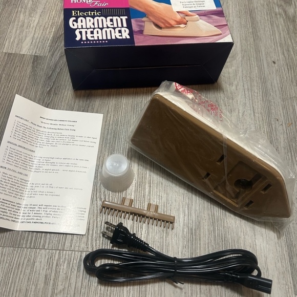 Vintage retro HOME FAIR electric garment clothing travel steamer iron.Never used - Picture 3 of 5